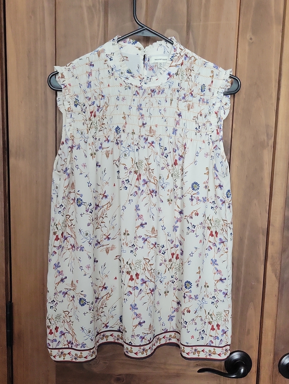 Max Studio White Floral Smocked Sleeveless Tunic
